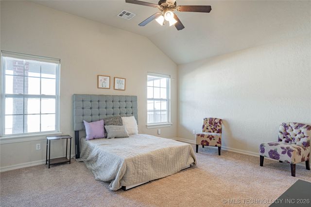 13009 E 133rd Place N, Collinsville, OK 74021