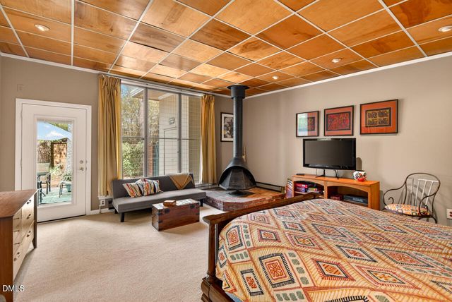 300 Monticello Avenue, Durham, NC 27707