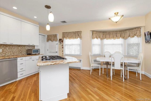 757 Bixby Drive, Baldwin, NY 11510