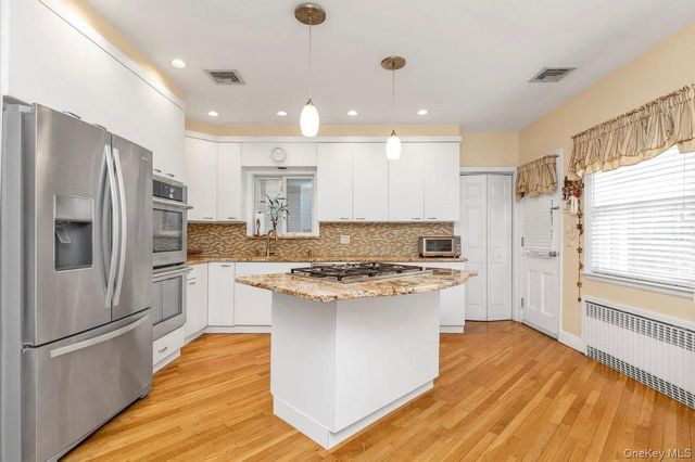 757 Bixby Drive, Baldwin, NY 11510