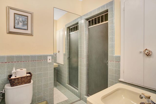 757 Bixby Drive, Baldwin, NY 11510