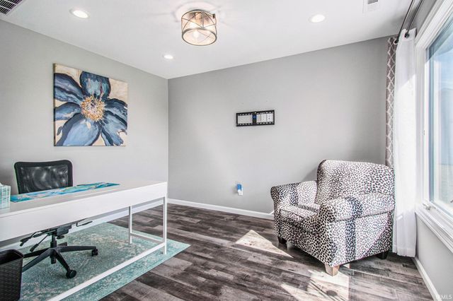 217 W Longfellow Boulevard, Columbia City, IN 46725