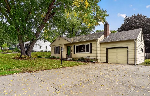 1508 5th Avenue NW, Rochester, MN 55901