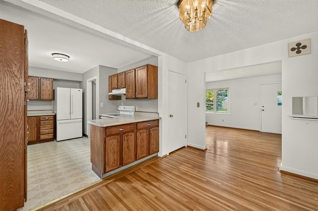 1508 5th Avenue NW, Rochester, MN 55901
