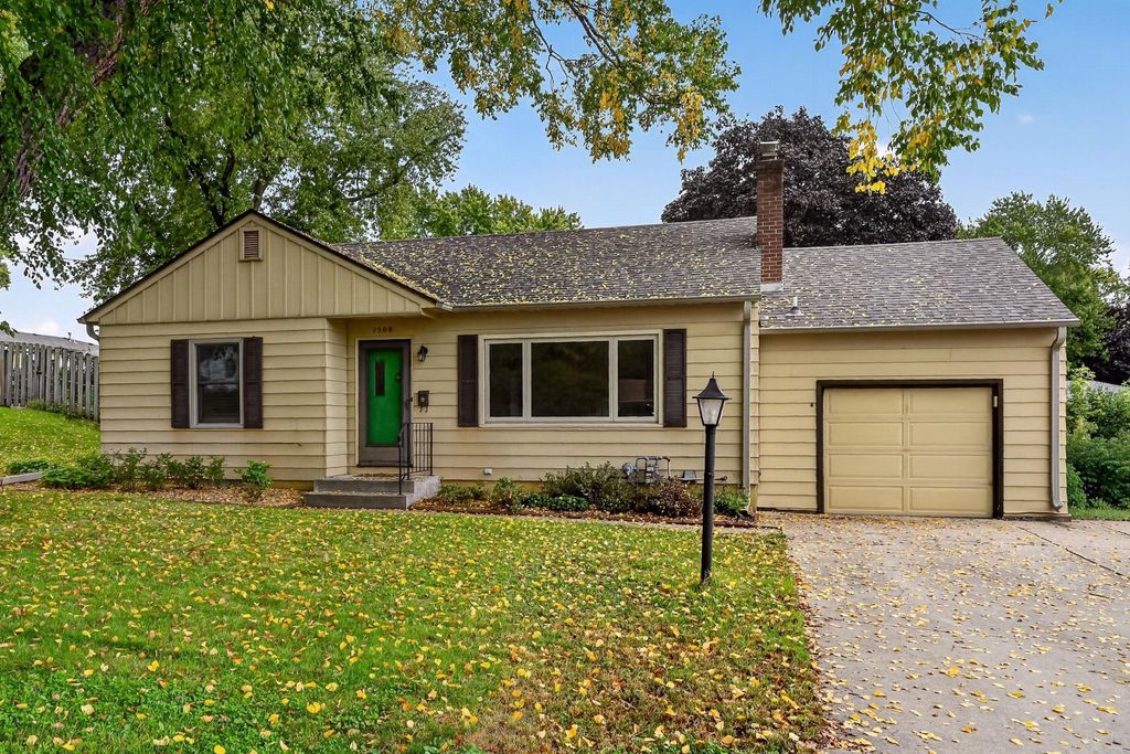 1508 5th Avenue NW, Rochester, MN 55901