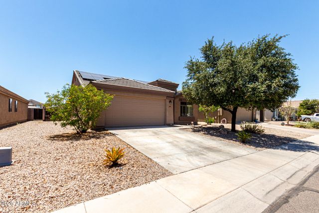 10617 W NEZ PERCE Street, Tolleson, AZ 85353