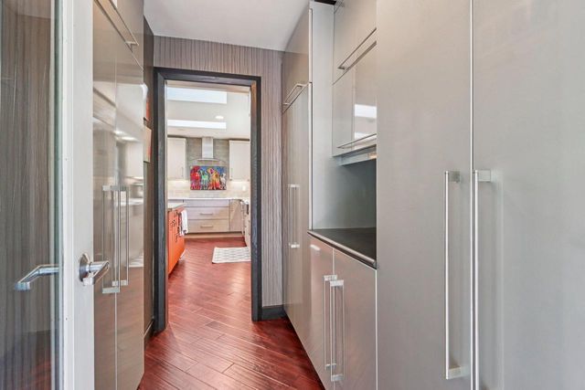 N1W31286 Hickory Hollow COURT, Delafield, WI 53018