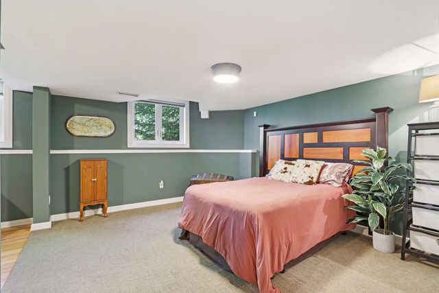 N1W31286 Hickory Hollow COURT, Delafield, WI 53018