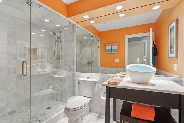 N1W31286 Hickory Hollow COURT, Delafield, WI 53018