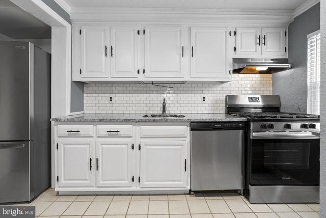 215 ALLISON RD, Oreland, PA 19075