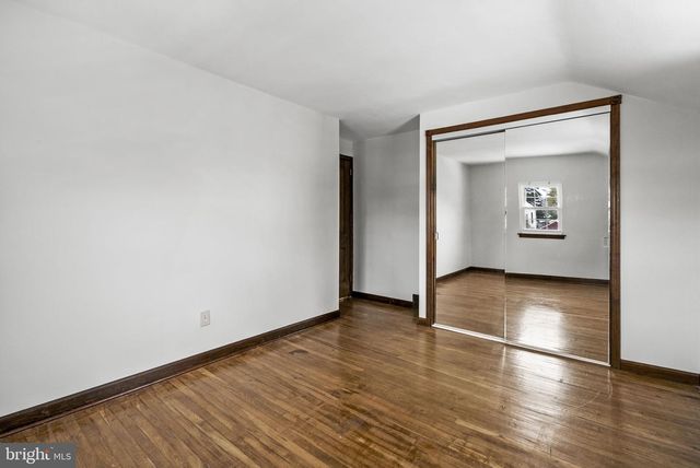 215 ALLISON RD, Oreland, PA 19075