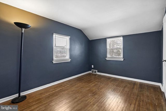 215 ALLISON RD, Oreland, PA 19075