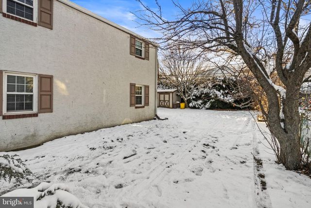 215 ALLISON RD, Oreland, PA 19075