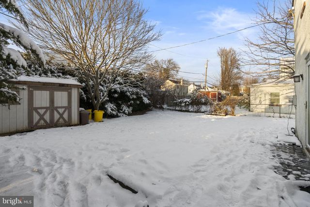 215 ALLISON RD, Oreland, PA 19075