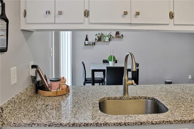 1026 N Green DR, Newport News, VA 23602