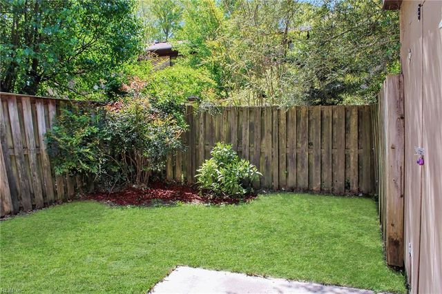 1026 N Green DR, Newport News, VA 23602