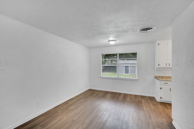 1744 Gill Street, Blue Mound, TX 76131