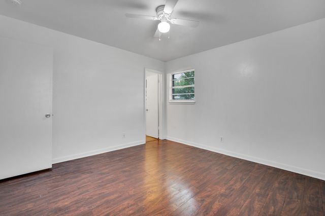 1744 Gill Street, Blue Mound, TX 76131