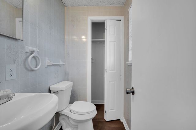 1744 Gill Street, Blue Mound, TX 76131