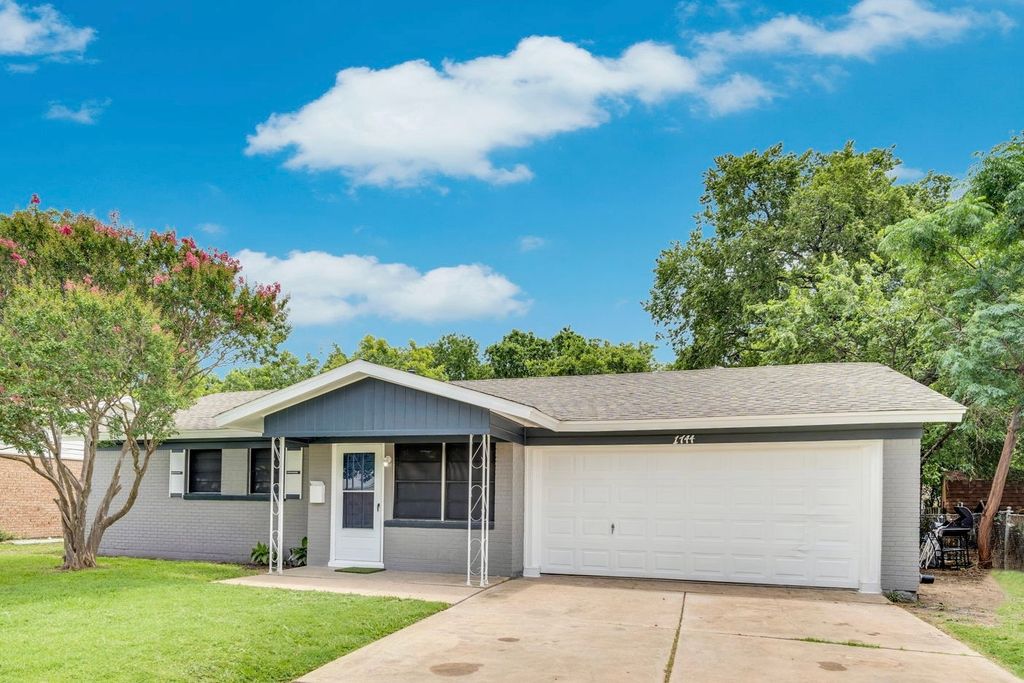 1744 Gill Street, Blue Mound, TX 76131