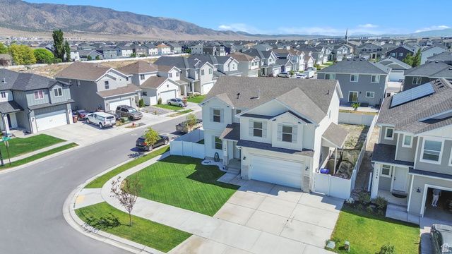 1166 E SPRINGWATER WAY, Eagle Mountain, UT 84005