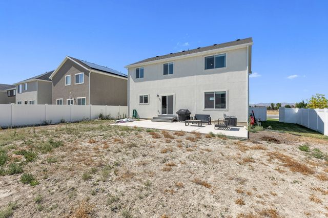 1166 E SPRINGWATER WAY, Eagle Mountain, UT 84005