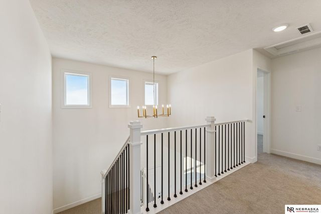 12410 S 89th Avenue, Papillion, NE 68046