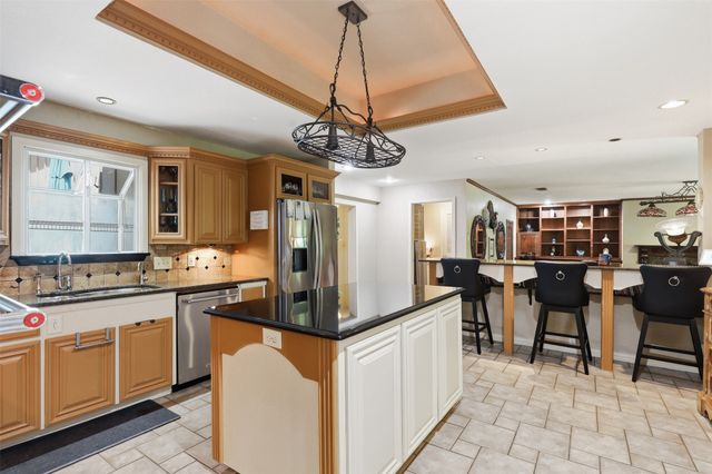 4004 Angus Drive, Fort Worth, TX 76116