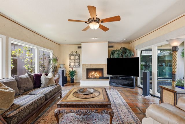 4004 Angus Drive, Fort Worth, TX 76116