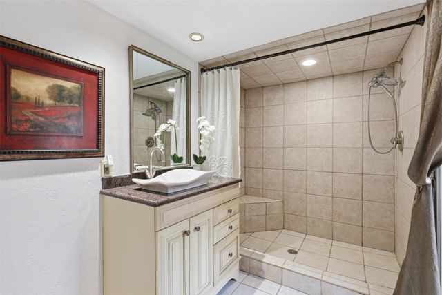 4004 Angus Drive, Fort Worth, TX 76116