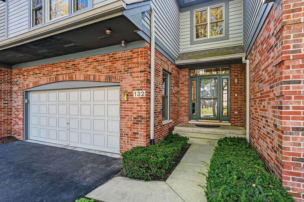 132 Northgate Place, Burr Ridge, IL 60527 — photo 2
