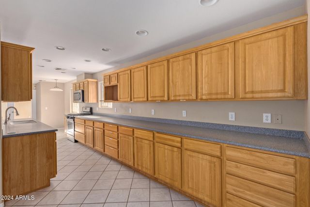 9960 W DEVONSHIRE Drive, Arizona City, AZ 85123