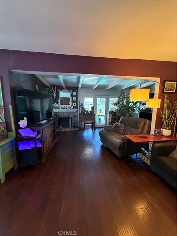 20733 Claretta, Lakewood, CA 90715