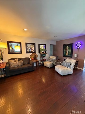20733 Claretta, Lakewood, CA 90715