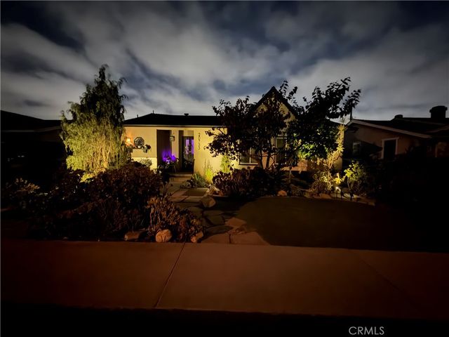 20733 Claretta, Lakewood, CA 90715