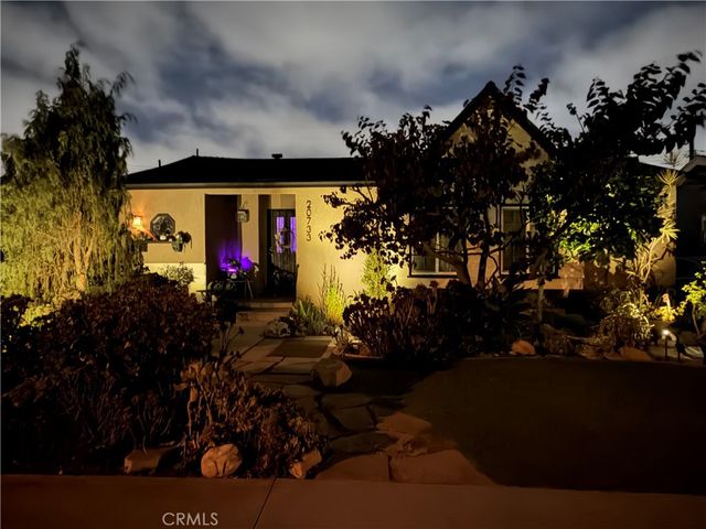 20733 Claretta, Lakewood, CA 90715