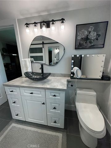 20733 Claretta, Lakewood, CA 90715
