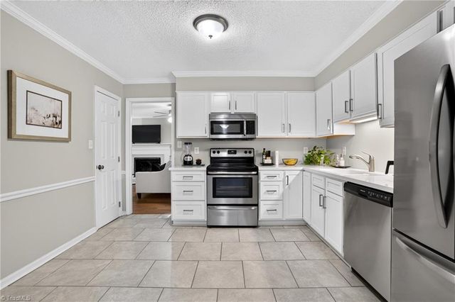 5005 Tower Road C, Greensboro, NC 27410
