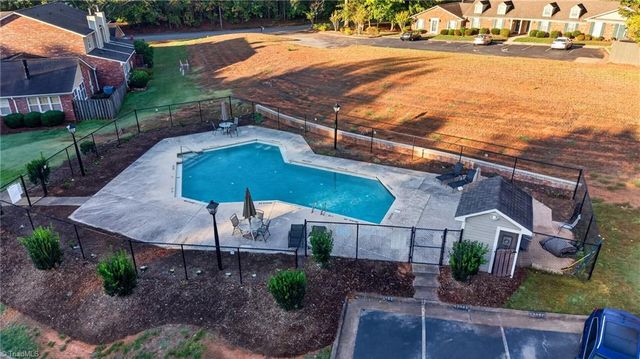 5005 Tower Road C, Greensboro, NC 27410