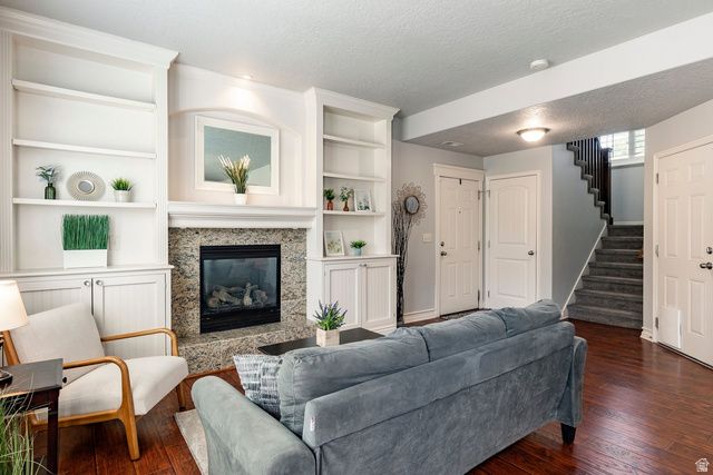 2671 W HOLLISTER RD, Riverton, UT 84065