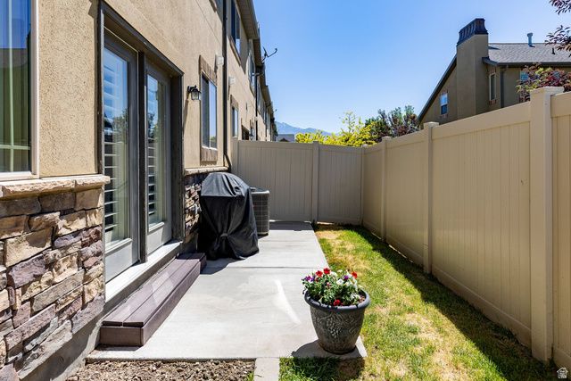 2671 W HOLLISTER RD, Riverton, UT 84065
