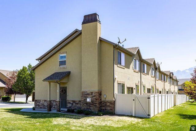2671 W HOLLISTER RD, Riverton, UT 84065