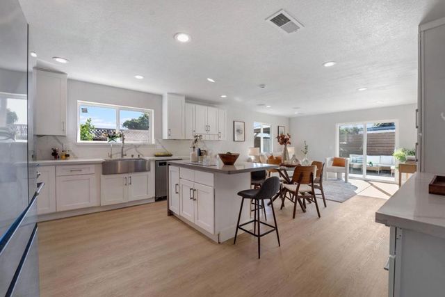 320 Manzanita Court, Milpitas, CA 95035