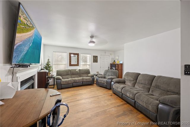 1732 Tingen Road, Broadway, NC 27505