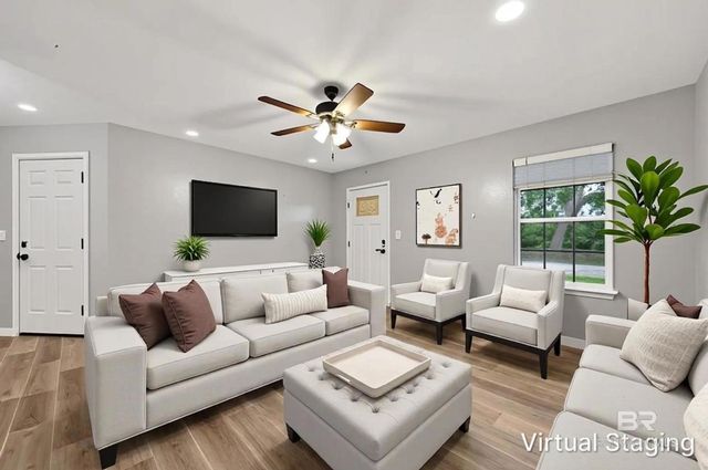 1152 D'Olive Street, Bay Minette, AL 36507