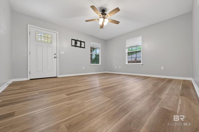 1152 D'Olive Street, Bay Minette, AL 36507