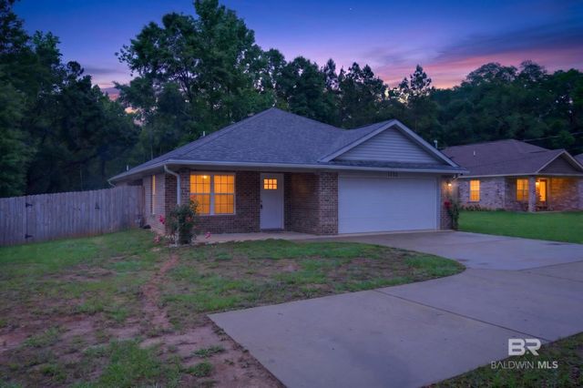1152 D'Olive Street, Bay Minette, AL 36507