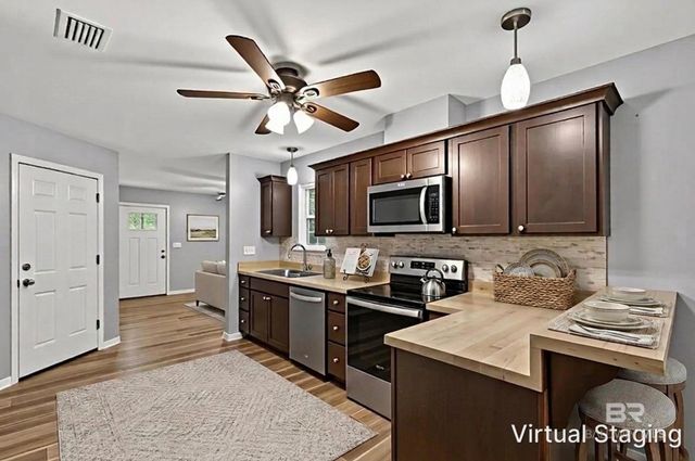 1152 D'Olive Street, Bay Minette, AL 36507