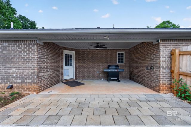 1152 D'Olive Street, Bay Minette, AL 36507