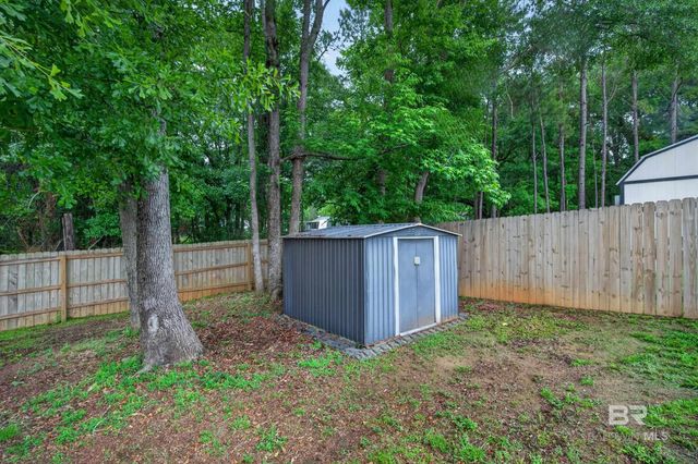 1152 D'Olive Street, Bay Minette, AL 36507